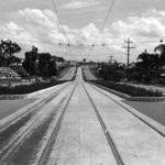 A Chermside tramcar running along Gympie Road. Image: http://www.chermsidedistrict.org.au/